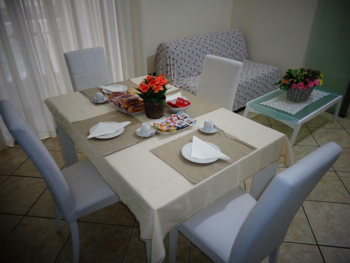 A Dream B&B Napoli ภายนอก รูปภาพ